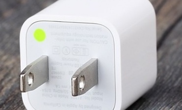 辨别真假苹果绿点充电器四大要点