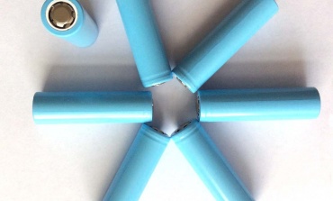 如何判断锂铁电池的优劣