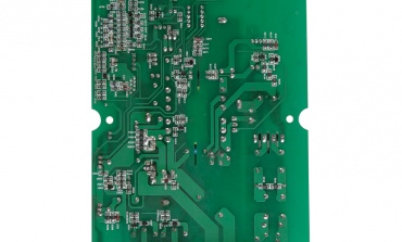 精确的锂离子电池充电器IC