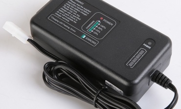 锂电池充电器缺点与优点