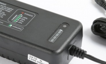 怎样选择安全的移动充电器？