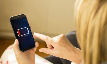 The low electric power anxiety of the mobile phone party :Low Battery Anxiety