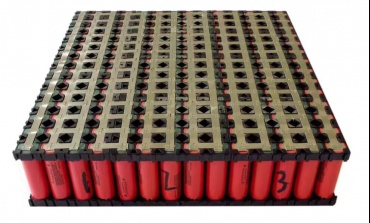 中国正在一步步称霸全球锂电池市场