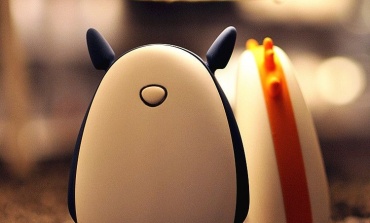 MOXIE移动暖手充电器