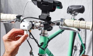 自行车摩擦充电器