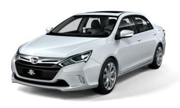 比亚迪首次对媒体开放铁电池生产线