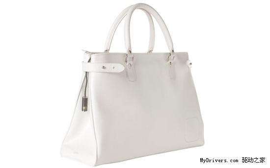 英国时尚设计师Richard Nicoll 与移动运营商Vodafone 一起设计了一款别具一格的手提包。