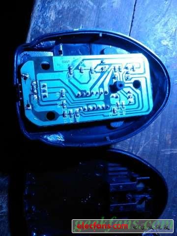 制作配合移动电源使用的USB万能充