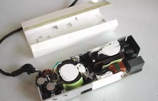 电源适配器的部件名称及功能！